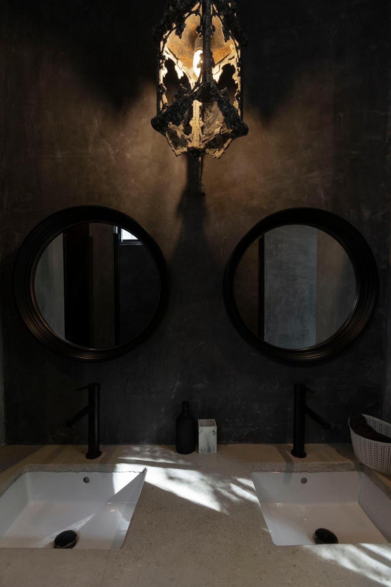 Casa Halo - Mansion, Nightclub, Pool, Sonos, Gated, Staff *