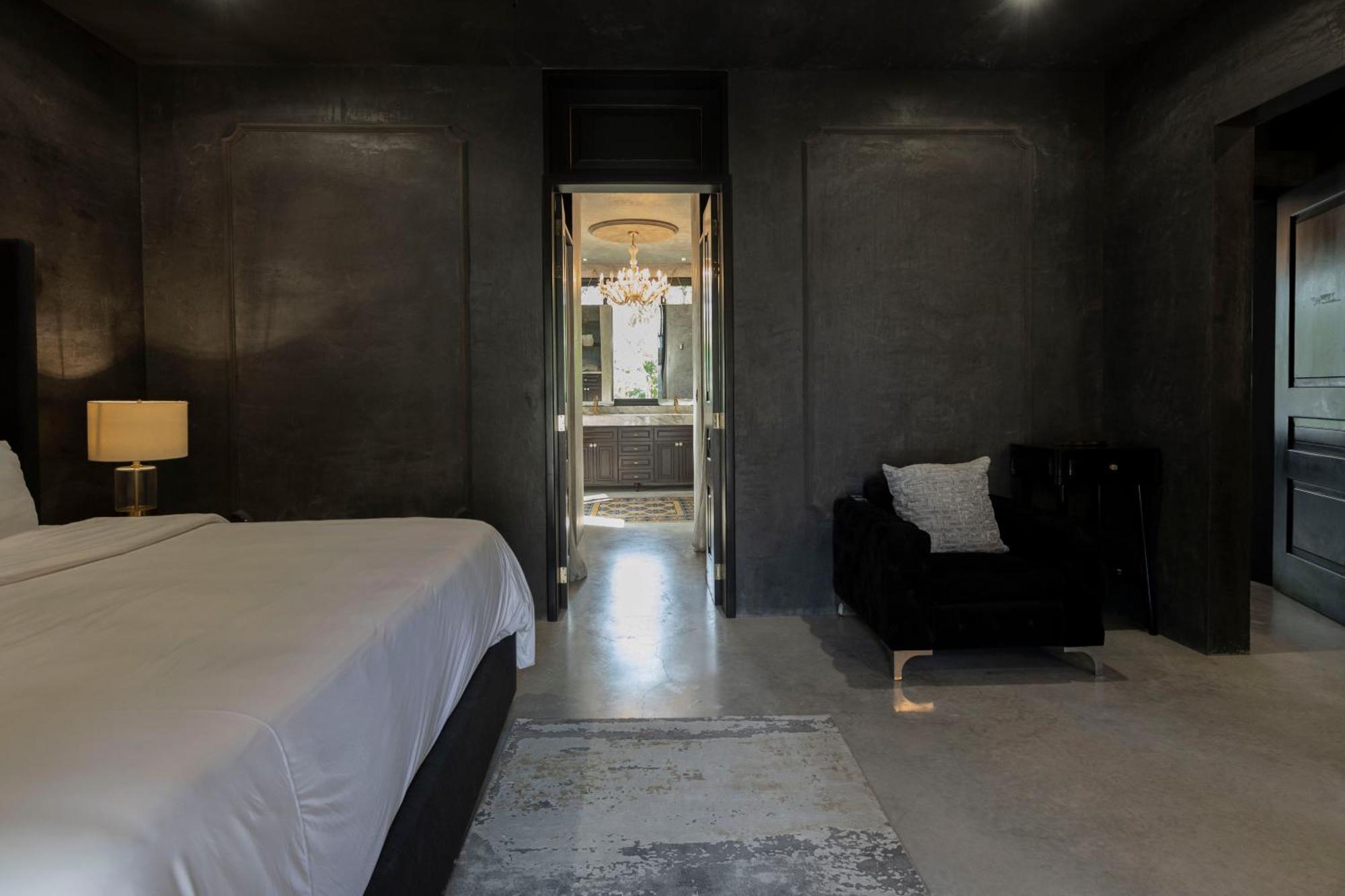 Casa Halo - Mansion, Nightclub, Pool, Sonos, Gated, Staff Villa Tulum