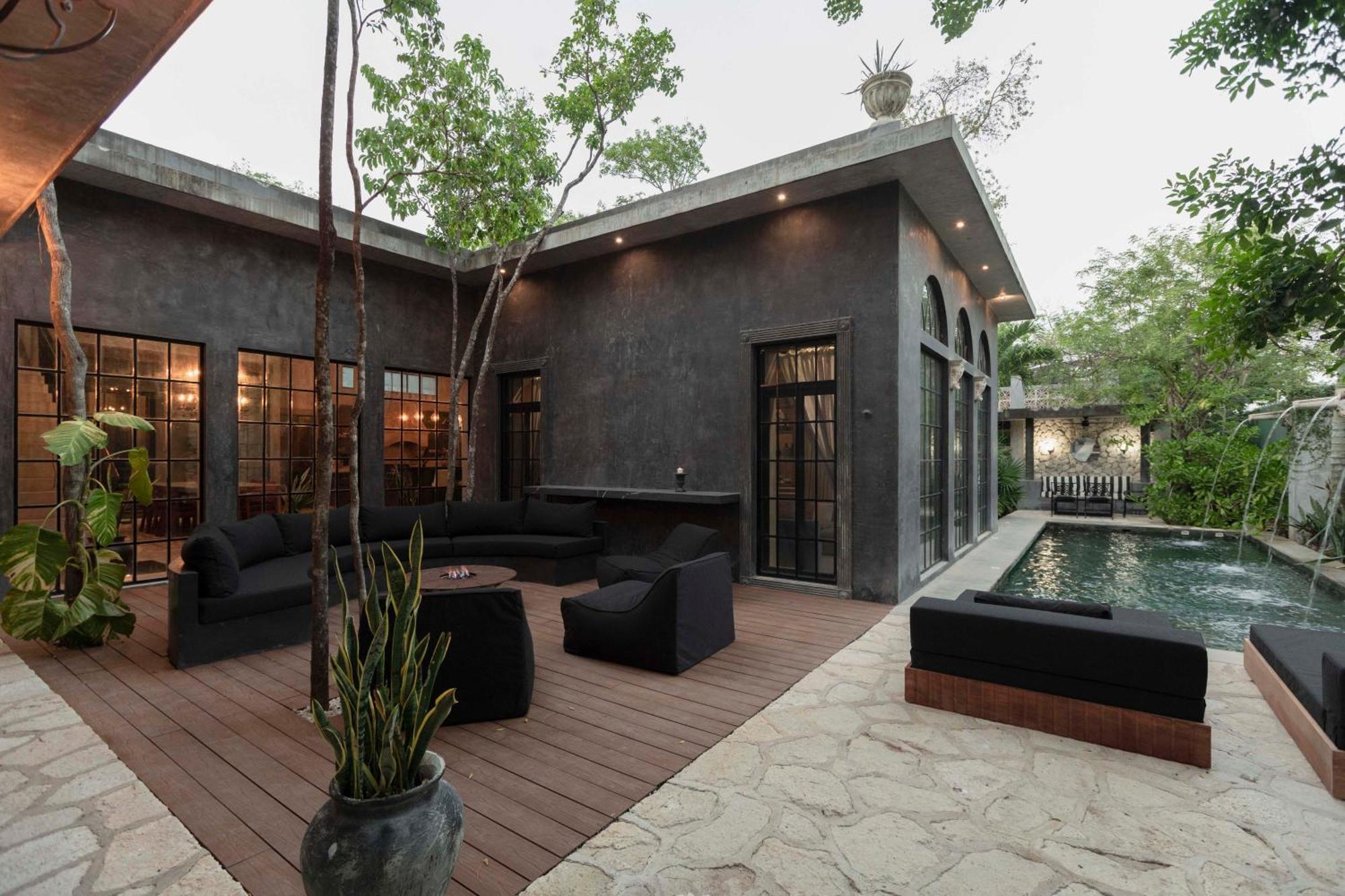 Casa Halo - Mansion, Nightclub, Pool, Sonos, Gated, Staff